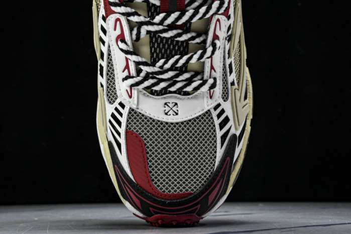 Off-White c/o Virgil Abloh