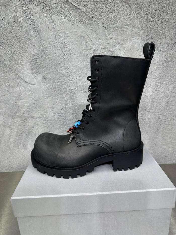 BLCG BOOTS SNEAKERS