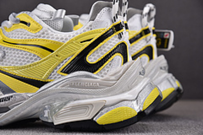 Ba*len*cia*ga Runner 779066 W3RXP 9710