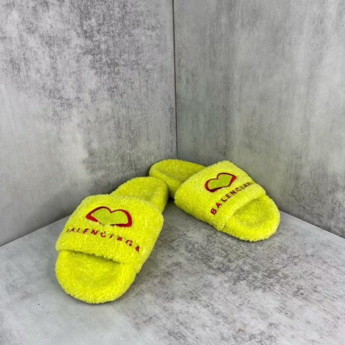 Ba*len*cia*ga Sandals W3R83 9200