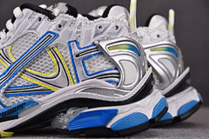 Ba*len*cia*ga Runner 772767 W3RMU9047