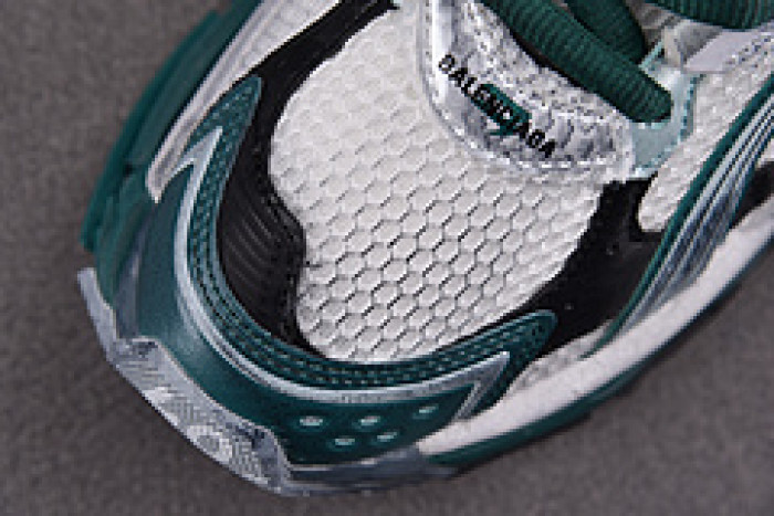 Ba*len*cia*ga Runner 772774 W3RMU 9034