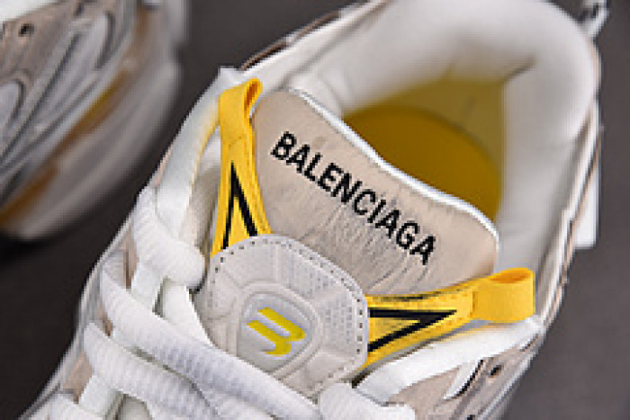 Ba*len*cia*ga Runner 772774 W3RNY 9170