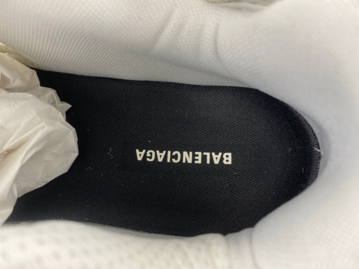 Ba*len*cia*ga Runner 772774 WRUNG 9800