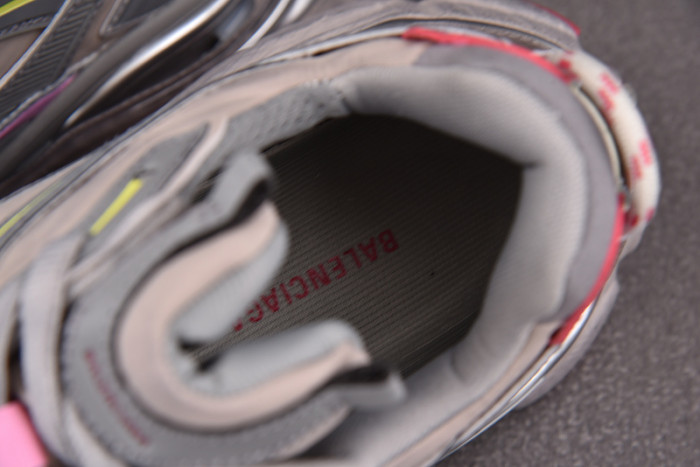 Ba*len*cia*ga Runner 779066 WRNNY 9175