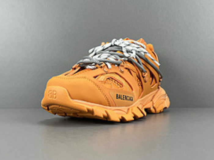 Ba*len*cia*ga TRACK 800592 WTRHK 7000