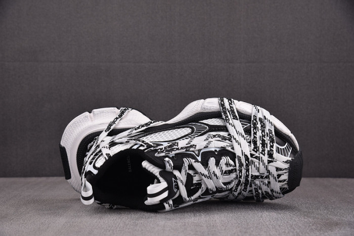 Ba*len*cia*ga 3XL SNEAKER 825598 W3XHL 9010