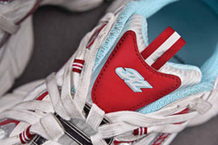 Ba*len*cia*ga 3XL SNEAKER 825601 W3XCH 1614