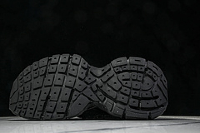 Ba*len*cia*ga 3XL SNEAKER 825622 W3XPL 1882