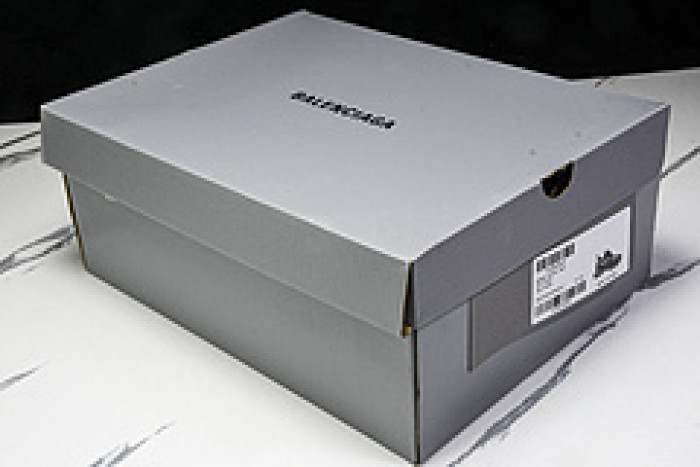 Ba*len*cia*ga 3XL SNEAKER 825622 W3XPL 1882