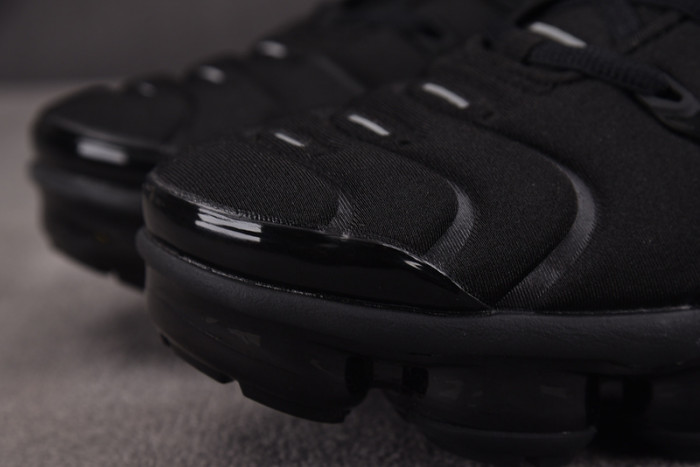 Nike Air VaporMax Plus Triple Black Men