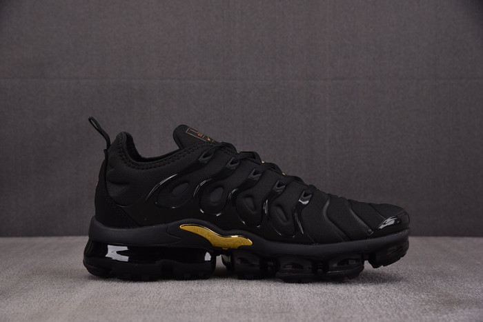 Nike Air VaporMax Plus Black Anthracite Metallic Gold 924453-007