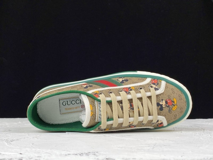 G*u*i ACE EMBROIDERED LOW-TOP SNEAKER E2269