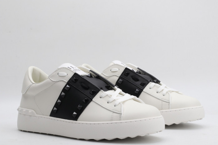 valentino sneakers v110