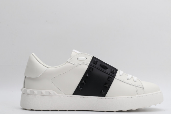 valentino sneakers v110
