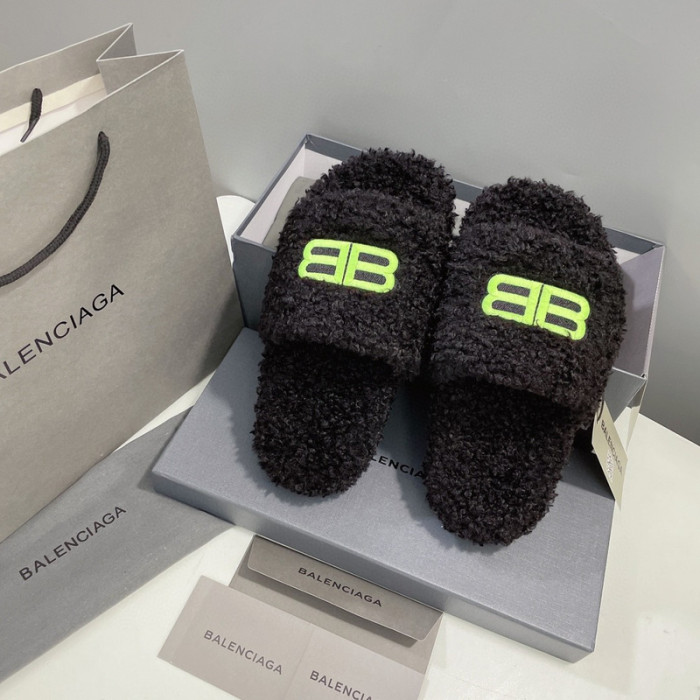 Ba*len*cia*ga Sandals W3R83 7100