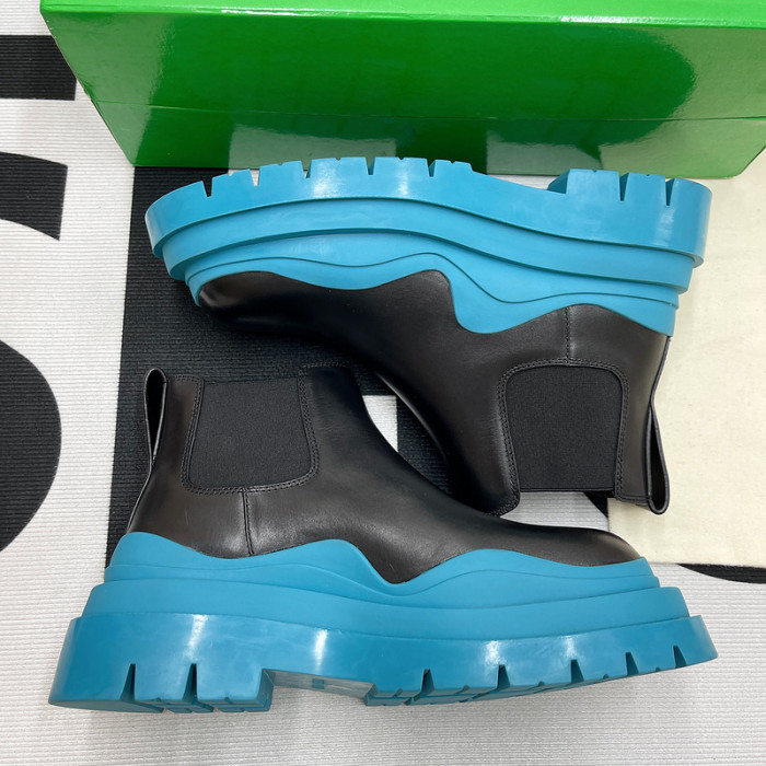 Bo*te*ga ve*ne*ta bv028