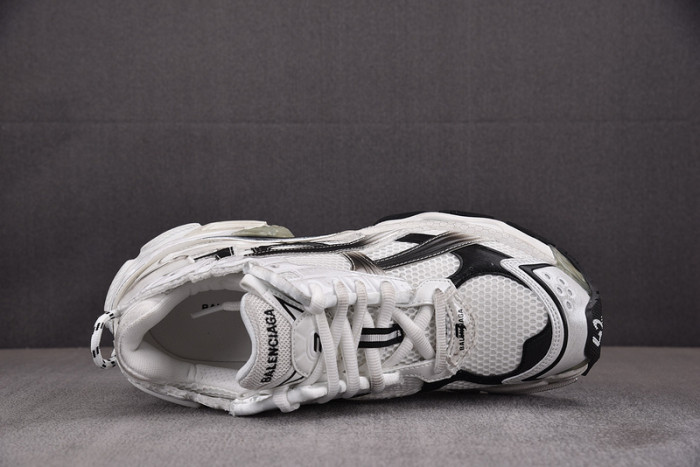 Ba*len*cia*ga Runner 772774 WRUNG 9010