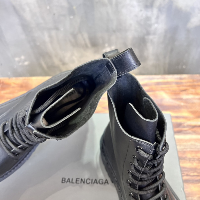 BLCG BOOTS SNEAKERS