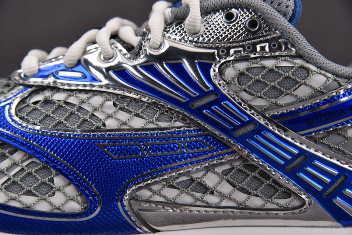 Bo*te*ga Ve*ne*ta BV037