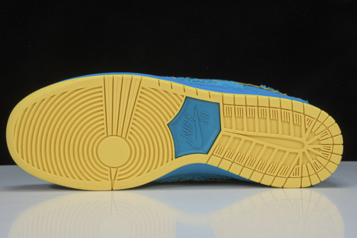 DEAD X NIKE SB DUNK LOW“ BEAR” CJ5378-400