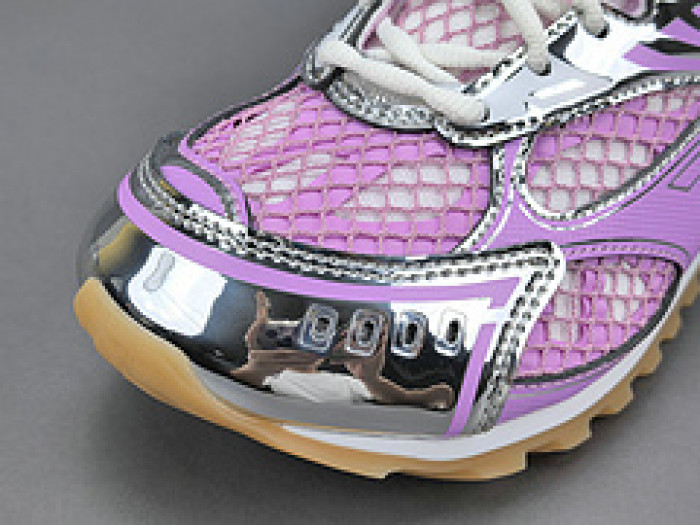 Bo*te*ga Ve*ne*ta BV057