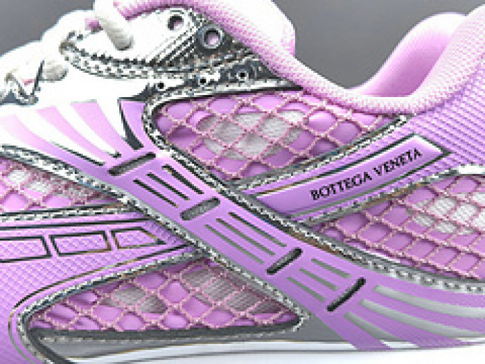 Bo*te*ga Ve*ne*ta BV057