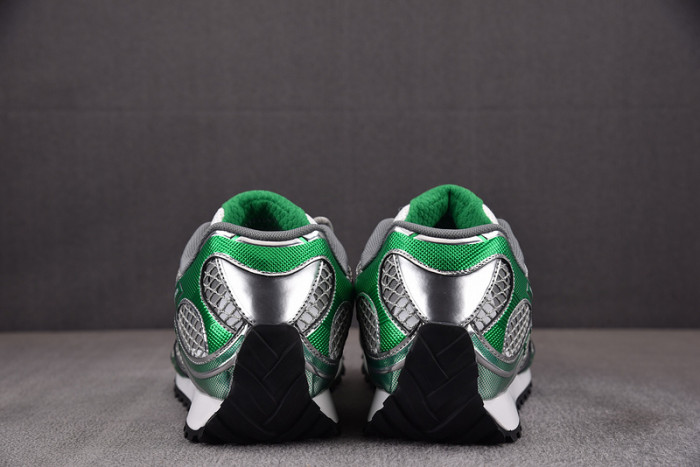 Bo*te*ga Ve*ne*ta BV045