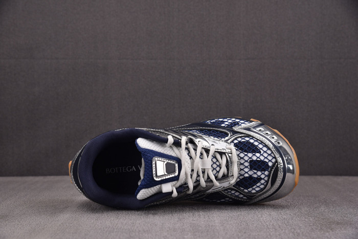 Bo*te*ga Ve*ne*ta BV059