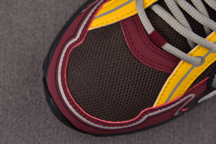 D*0r B30 SNEAKERS D01111