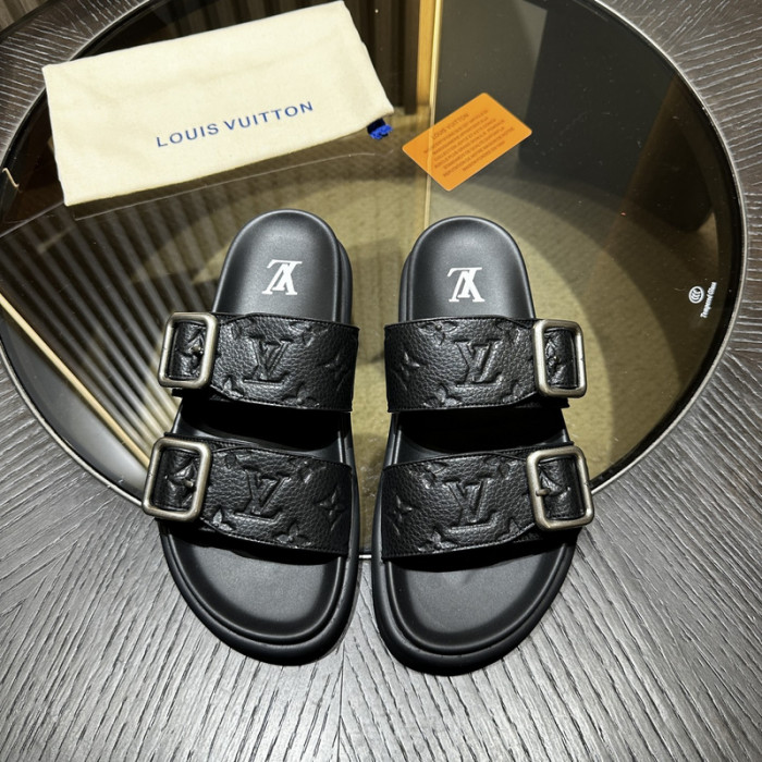 L0VT SANDALS