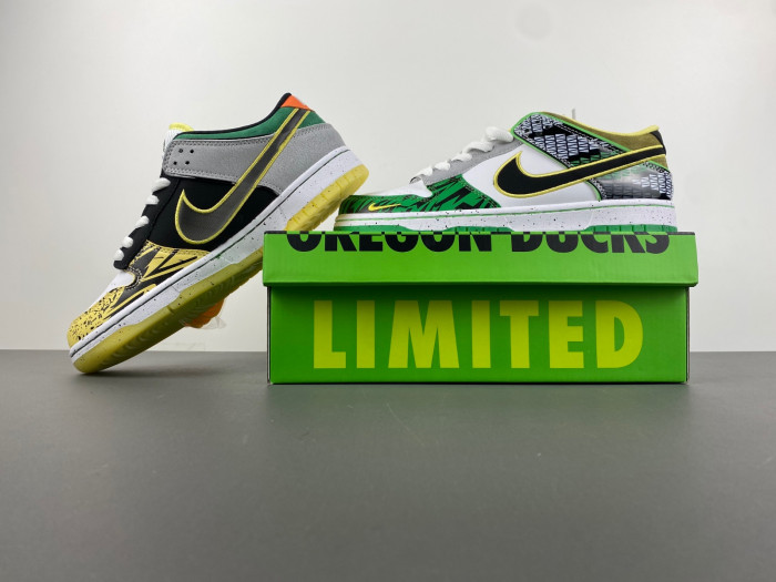 Division Street x Nike Dunk Low “What The Duck” (Away) HV1454-100