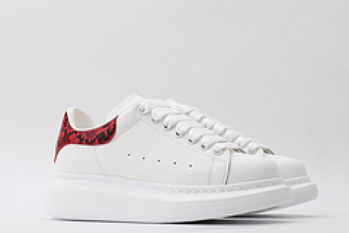 Ale*d*r M*Q*en E2718