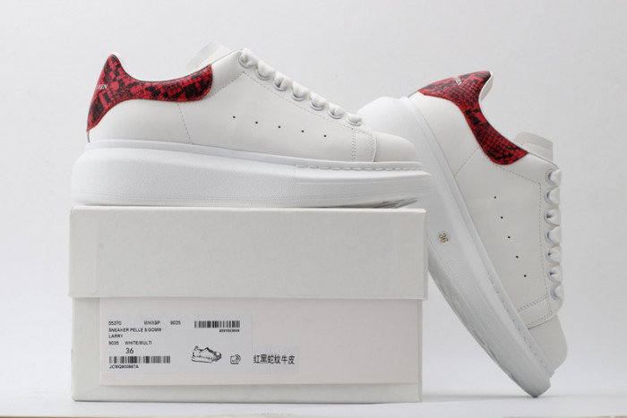 Ale*d*r M*Q*en E2718