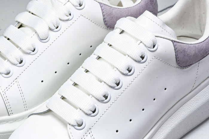 Ale*d*r M*Q*en E2727