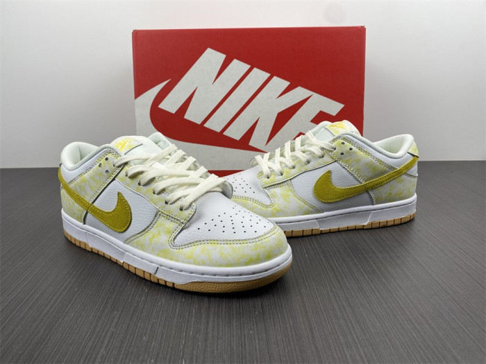 nike dunk low yellow strike dm9467-700