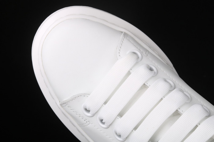 alexander mcqueen e1240