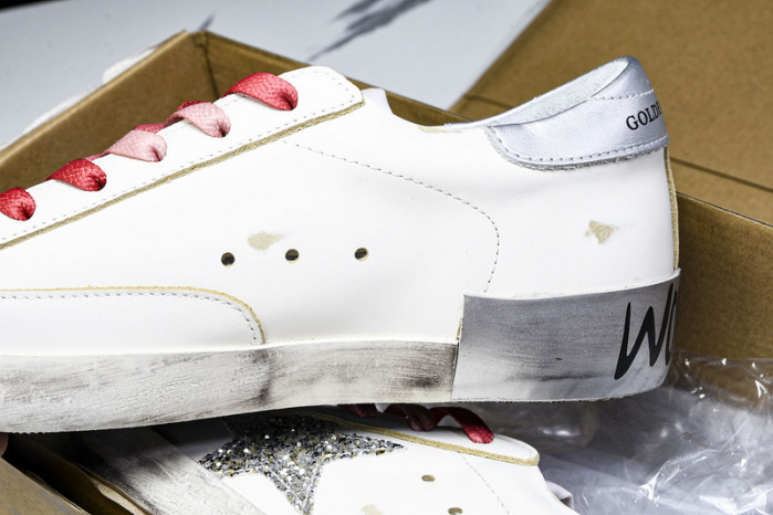 Golden Go*e S*per-Star SNEAKER GG10