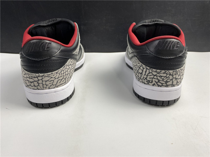 S*p*e × Nike SB Dunk Low “Black Cement 304292-131