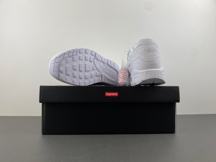 S*p*e x Nike Air Max 1 White HF8813-100