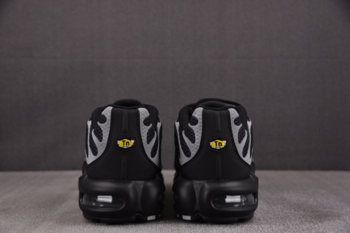 Nike Air Max Plus Black Reflective HQ3029-001