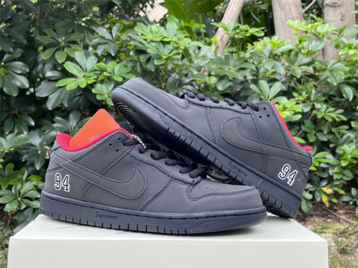 S*prem* x S*p*e x Nike Dunk SB DUNK LOW PRO OGQS HQ8487-011