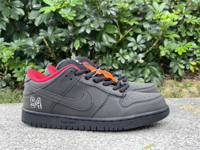 S*prem* x S*p*e x Nike Dunk SB DUNK LOW PRO OGQS HQ8487-011