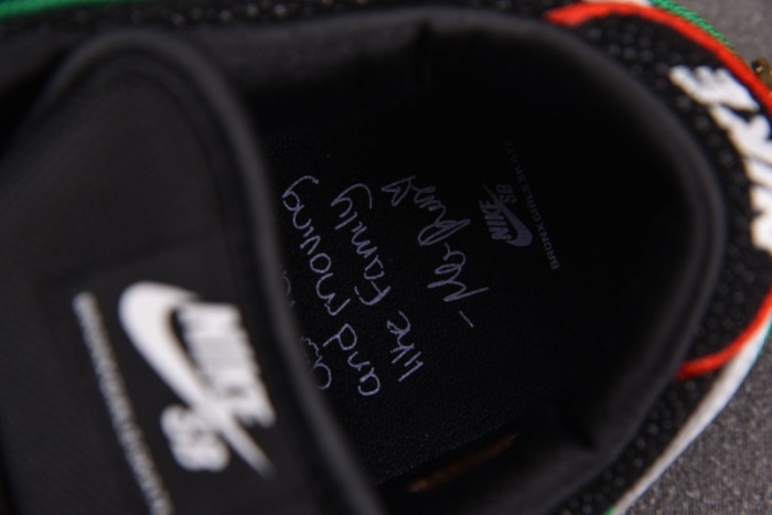 Bronx Girls Skate x Nike SB Dunk Low HV1664-001