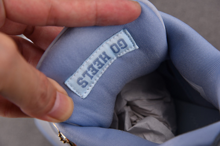 Jordan 4 UNC Tar Heels PE Player Exclusive - HV9204-407