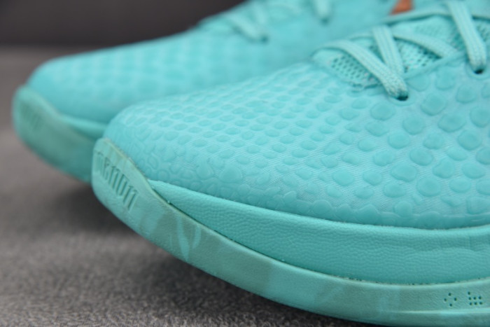 Jalen Brunson x Nike Kobe 6 Protro “Statue of Liberty” IQ5774-300