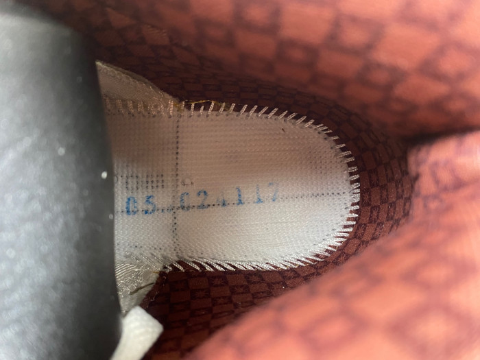 Air Jordan 5 "El Grito" Sail and Dark Pony HF8833-100