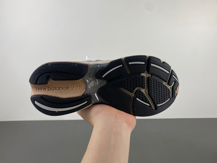 New Balance M2010GRY