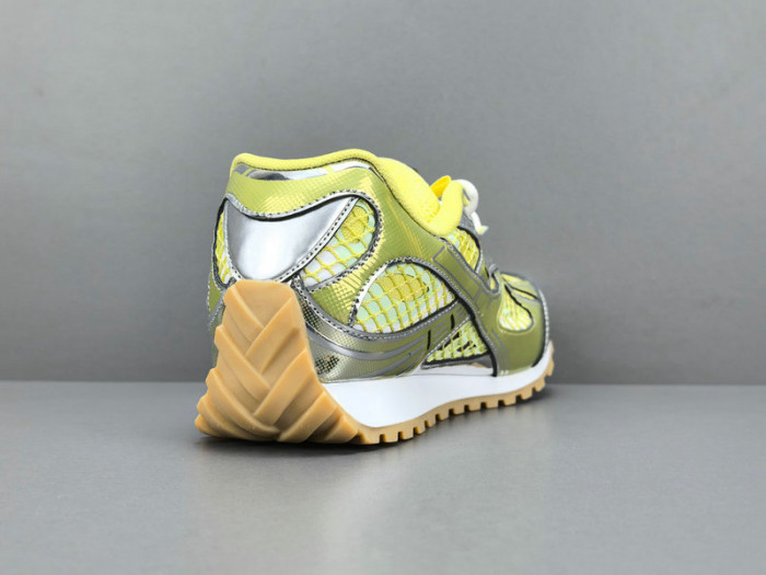 Bo*te*ga Ve*ne*ta BV047