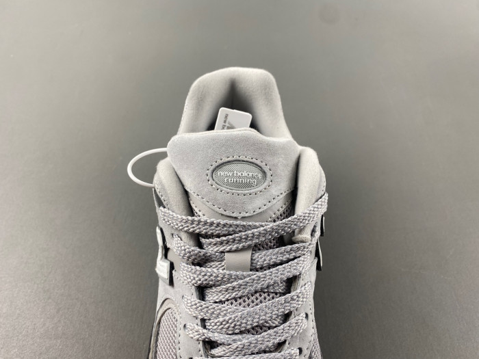 New Balance M2002RC1